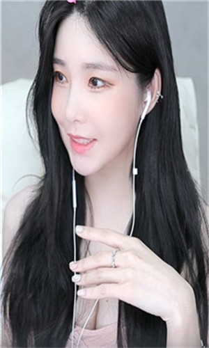 ONE一个致敬韩寒安装包在线下载免费