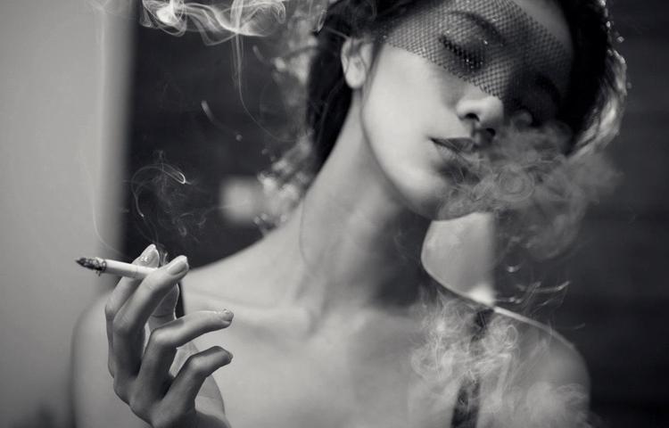 社交媒体上的师生互动